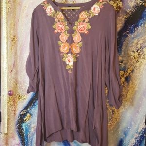 Rose embroidered boutique roll up sleeve tunic